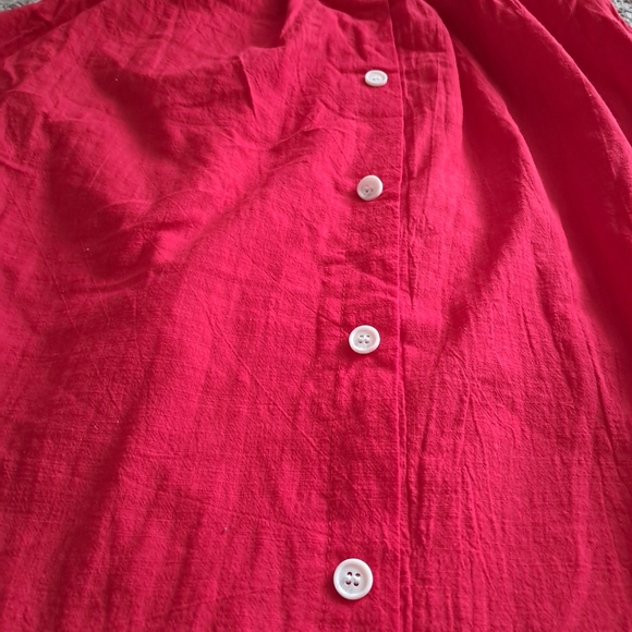 Adjustable spaghetti strap red dress - Picture 3 of 9